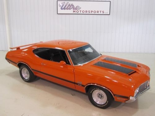 1970 oldsmobile 442- 4 speed manual