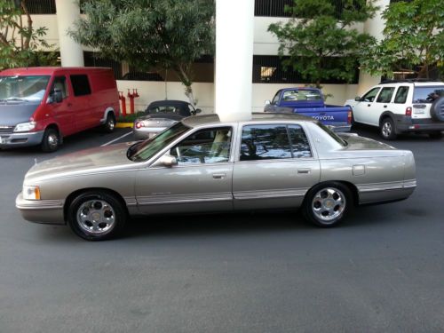 Concorse loaded excellent condition drives great