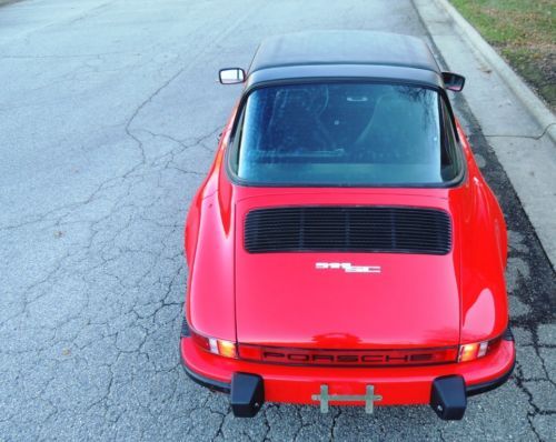 1982 Porsche 911 SC Targa 2-Door 3.0L, image 11