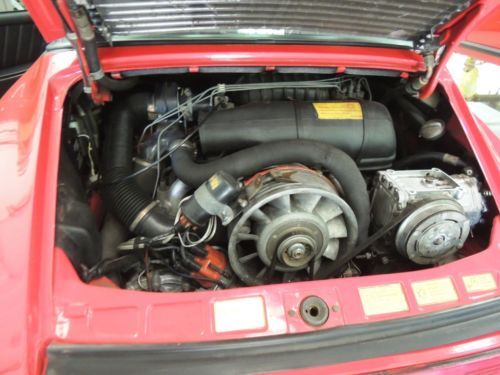 1982 Porsche 911 SC Targa 2-Door 3.0L, image 22