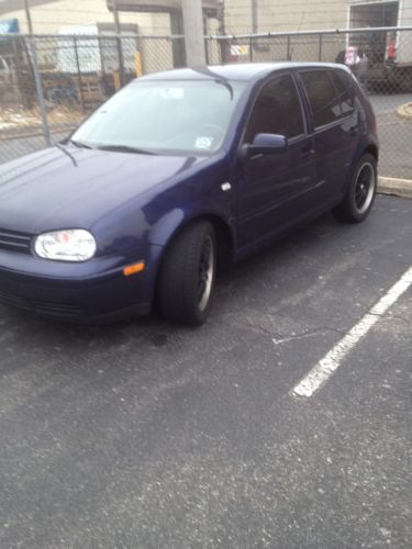 2005 volkswagen golf tdi hatchback 4-door 1.9l - 5 speed