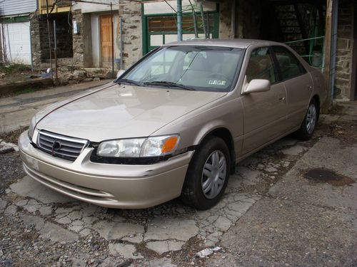 2001 toyota camry le sedan 4-door 81k miles parts car wrecked rebuildable nr!!!