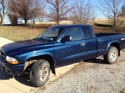 2003 dodge dakota base extended cab pickup 2-door 4.7l