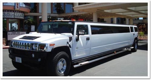 18 passenger hummer limousine