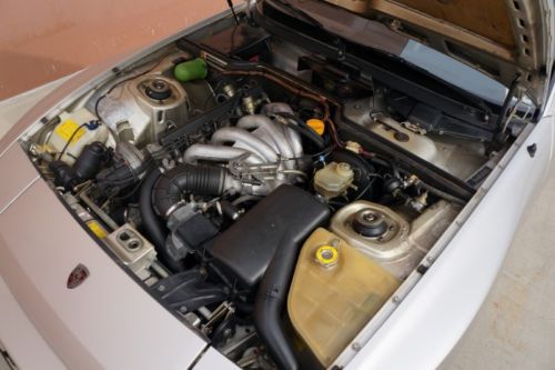 1983 Porsche 944 Coupe Carfax Certified 53K Actual Miles NO RESERVE AUCTION!!!!!, image 62