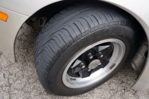 1983 Porsche 944 Coupe Carfax Certified 53K Actual Miles NO RESERVE AUCTION!!!!!, image 63