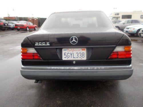 1992 Mercedes 300E, NO RESERVE, image 9