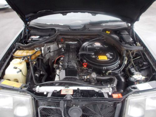 1992 Mercedes 300E, NO RESERVE, image 11