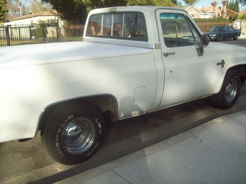 C10 shortbed v8 305 700 trans gaylord bed cover rare silverado tilt daily driver
