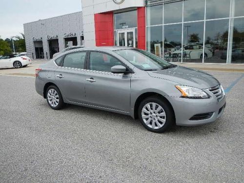 4dr sdn i4 new cd power windows power door locks tilt wheel remote keyless entry