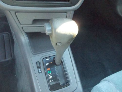 1993 Toyota Camry, NO RESERVE, image 7