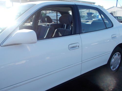 1993 Toyota Camry, NO RESERVE, image 8