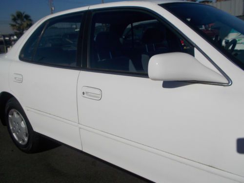 1993 Toyota Camry, NO RESERVE, image 11