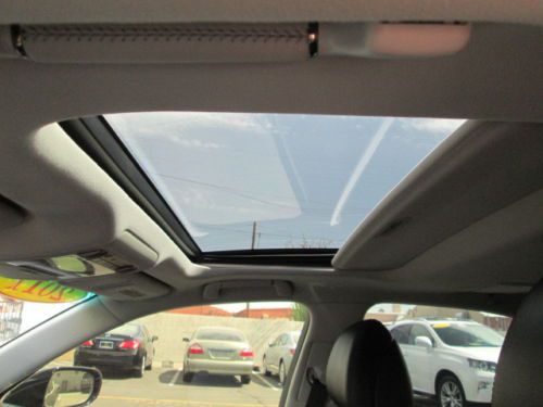 11 BLACK 4.6L V8 LEATHER NAVIGATION SUNROOF MILES:49K ONE OWNER CERTIFIED, image 22