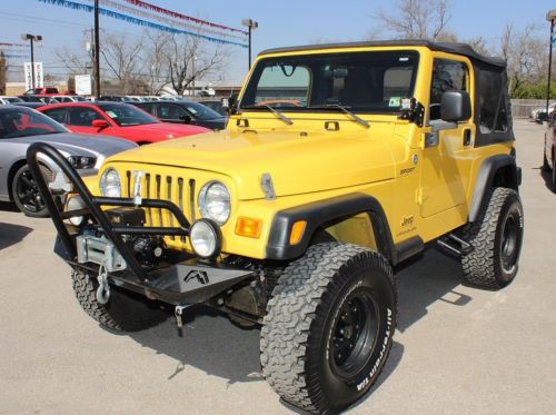 4.0l i6 6-speed manual soft top off road cruise ac winch rock armor cd tow 4x4