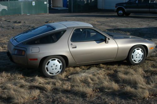 1983 Porsche 928 S Coupe 2-Door 4.7L, image 11