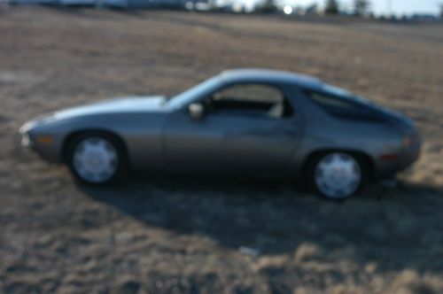 1983 Porsche 928 S Coupe 2-Door 4.7L, image 15