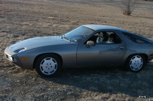 1983 Porsche 928 S Coupe 2-Door 4.7L, image 17