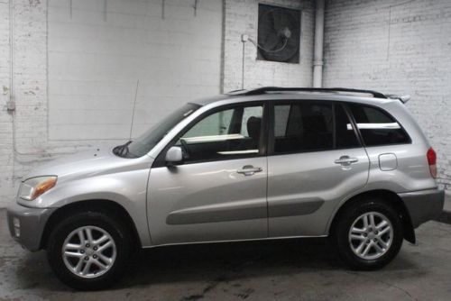 Base SUV 2.0L 4 Speakers AM/FM radio Cassette Rear window defroster Tachometer, US $9,990.00, image 3