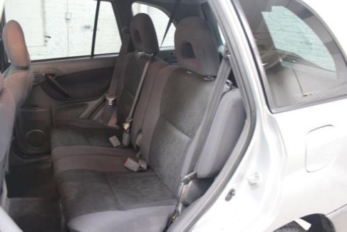 Base SUV 2.0L 4 Speakers AM/FM radio Cassette Rear window defroster Tachometer, US $9,990.00, image 11