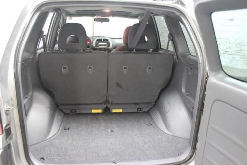 Base SUV 2.0L 4 Speakers AM/FM radio Cassette Rear window defroster Tachometer, US $9,990.00, image 28