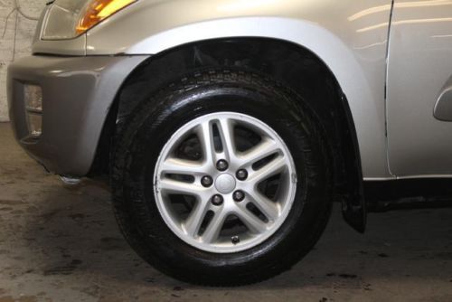 Base SUV 2.0L 4 Speakers AM/FM radio Cassette Rear window defroster Tachometer, US $9,990.00, image 36