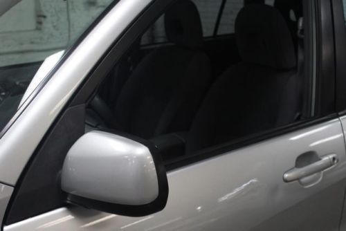 Base SUV 2.0L 4 Speakers AM/FM radio Cassette Rear window defroster Tachometer, US $9,990.00, image 38