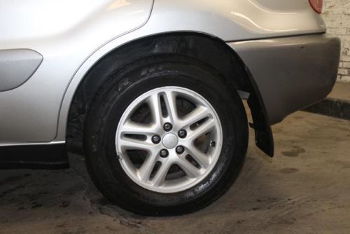 Base SUV 2.0L 4 Speakers AM/FM radio Cassette Rear window defroster Tachometer, US $9,990.00, image 39