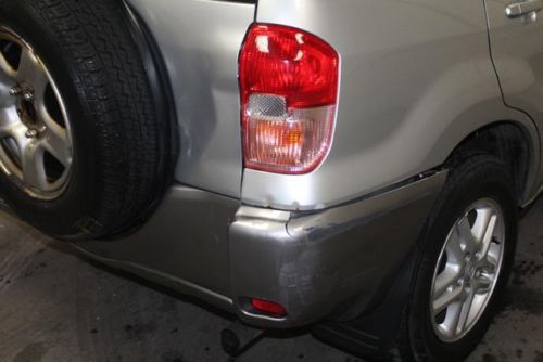 Base SUV 2.0L 4 Speakers AM/FM radio Cassette Rear window defroster Tachometer, US $9,990.00, image 42