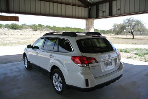 2011 subaru outback 2.5i limited wagon 4-door 2.5l