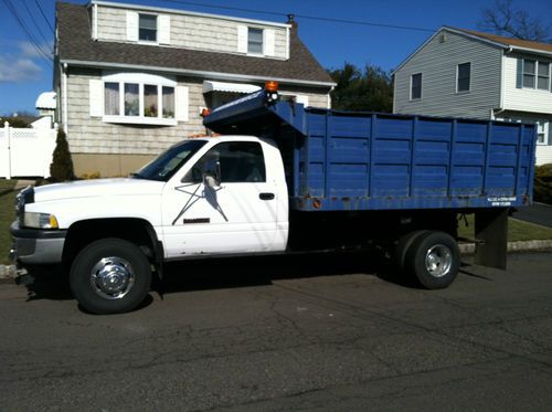 2000 dodge ram 3500 base standard cab pickup 2-door 5.9l