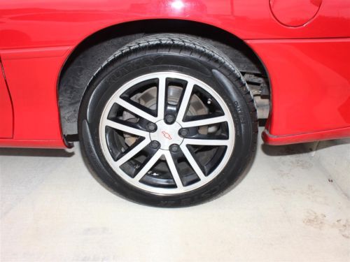 5.7L V8 6-Speed Manual 35th Anniversary Leather Monsoon Stereo CD T Top 325 HP, image 7