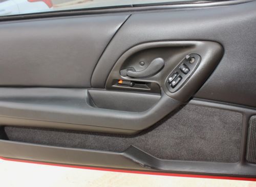 5.7L V8 6-Speed Manual 35th Anniversary Leather Monsoon Stereo CD T Top 325 HP, image 14