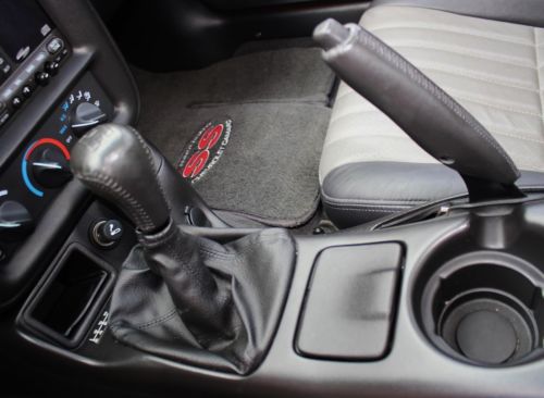 5.7L V8 6-Speed Manual 35th Anniversary Leather Monsoon Stereo CD T Top 325 HP, image 18