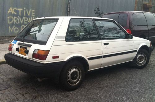 1988 white toyota corolla low mileage (under 50k)!!!  great condiition!