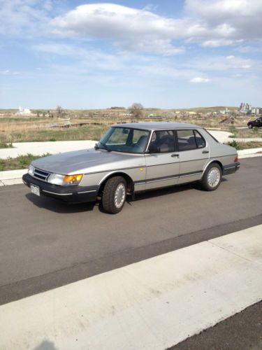 1991 saab 900 base sedan 4-door 2.1l