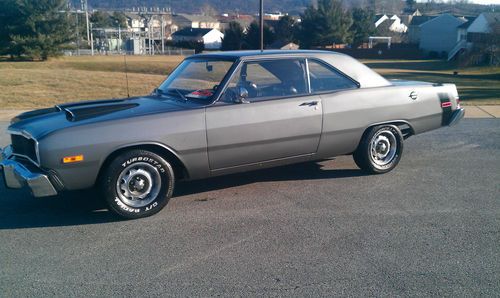 1975 dodge dart swinger hardtop 2-door 5.7l