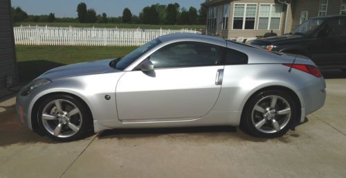 2007 nissan 350z base coupe 2-door 3.5l