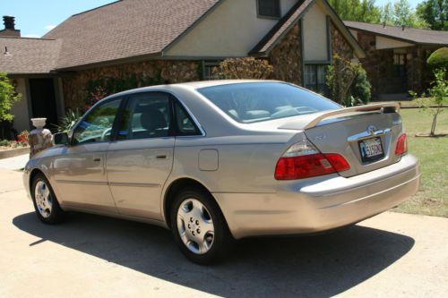 2004 toyota avalon xls sedan 4-door 3.0l