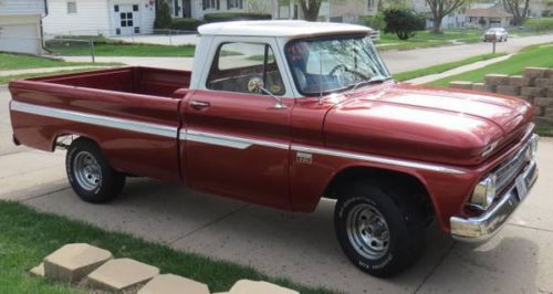 Chevy c-10 truck 1966 chevrolet- nice truck!!