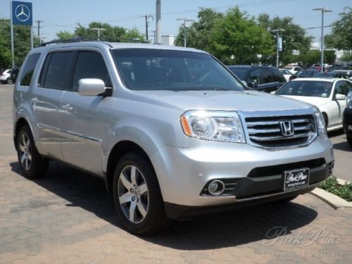 2012 v6 2wd leather heated seats nav sunroof backup camera dvd bluetooth xm