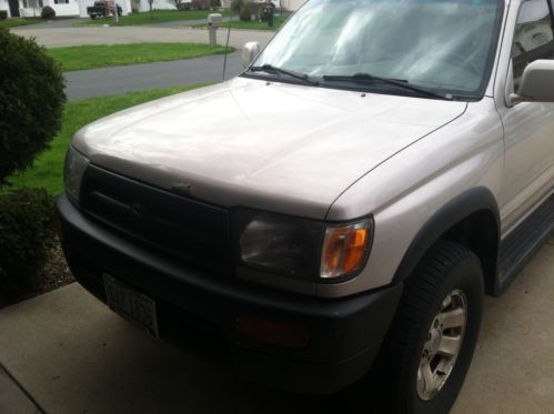 1998 Toyota 4Runner SR5 Sport Utility 4-Door 3.4L, image 13