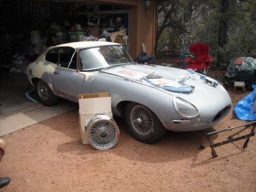 Jaguar series i, 4.2 liter, e-type fixed head coupe very straight body.