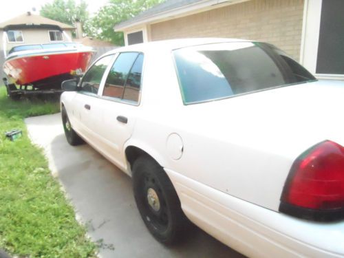 2006 crown vic interceptor v-8  72k original miles new tune-up &amp; inspection