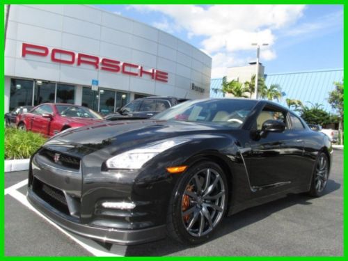 15 jet black pearl 3.8l v6 twin turbo awd dual clutch gtr*ivory * msrp $107000