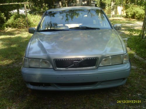 1998 volvo s70 glt sedan 4-door 2.4l