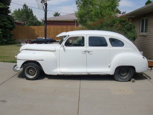 1946 plymouth deluxe sedan