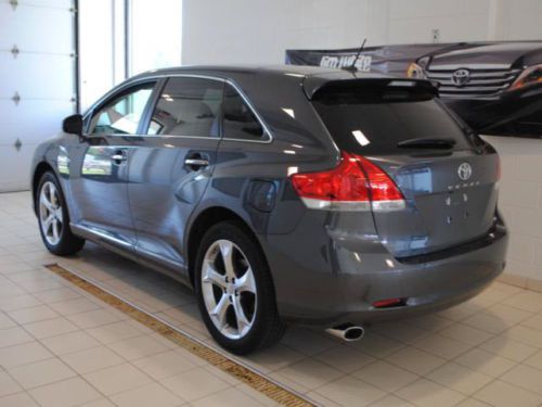 3.5L one owner trade 4X4 4WD panoramic sunroof moonroof heated leather bluetooth, image 6