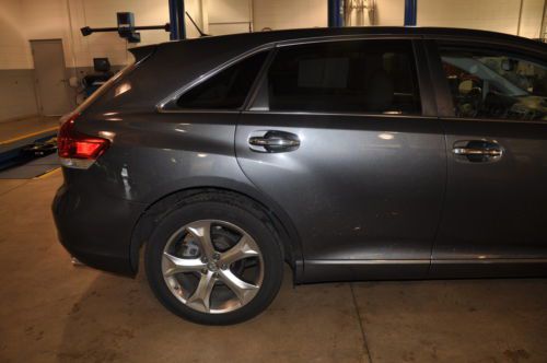 3.5L one owner trade 4X4 4WD panoramic sunroof moonroof heated leather bluetooth, image 9