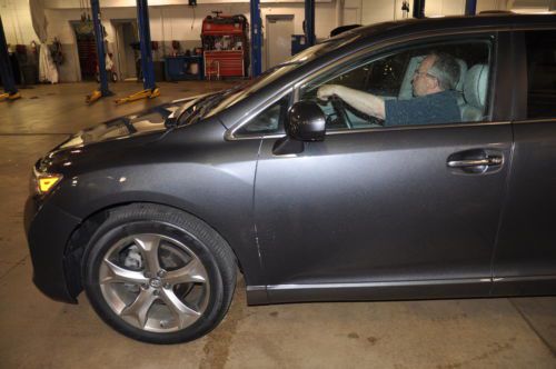 3.5L one owner trade 4X4 4WD panoramic sunroof moonroof heated leather bluetooth, image 10